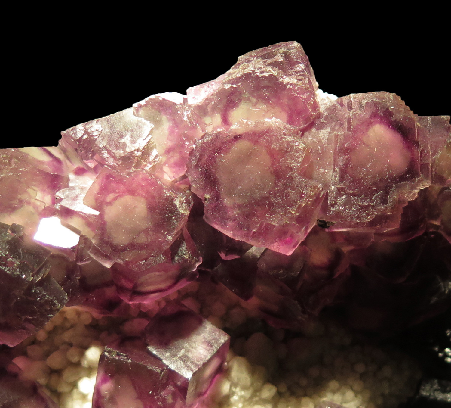 Color-zoned Fluorite on Quartz (New Find) | Chifeng City