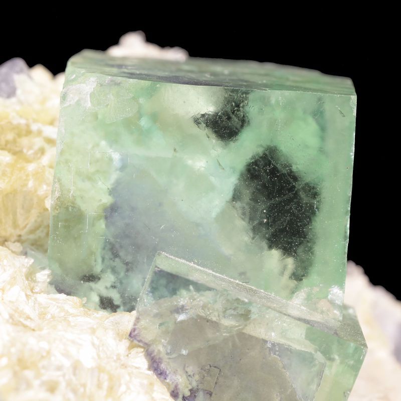 Fluorite (bi-colored) | Yindu Ag-Pb-Zn deposit, Hexigten Banner